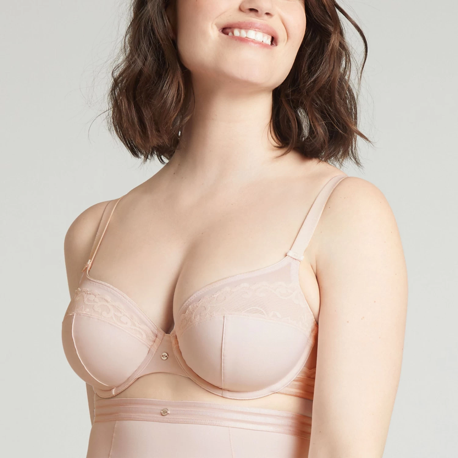 Soutien-gorge Emboîtant Avec Armatures Beige Rosé Just Perfect 3 Soutien-gorge Emboîtant Avec Armatures Beige Rosé Just Perfect – Image 3