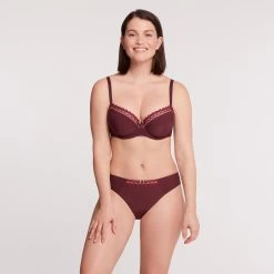 Soutien-gorge Emboîtant Avec Armatures Cassis Sydney Pure 7 Soutien-gorge Emboîtant Avec Armatures Cassis Sydney Pure -Bestform Lingerie BL14563 08B WEB 3
