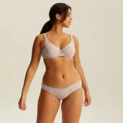 Soutien-gorge Emboîtant Avec Armatures Beige Noisette Stockholm -Bestform Lingerie BL44446 042 WEB 3 8aa5b7bb 2e1b 45fb ba92 54cd16db0ff6